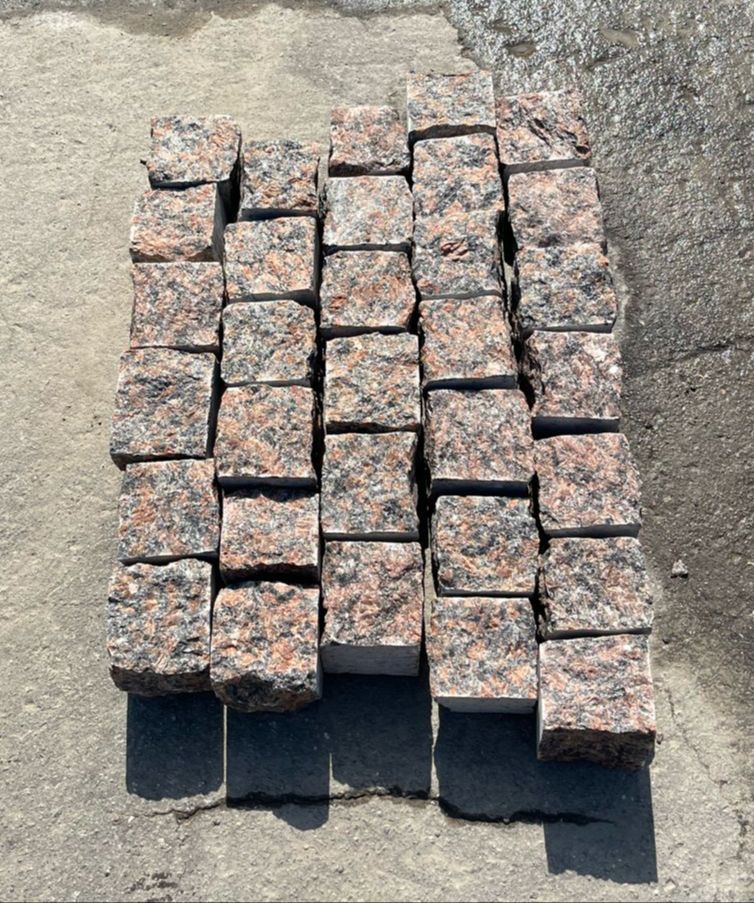 PHOTO 2024 06 12 18 15 02