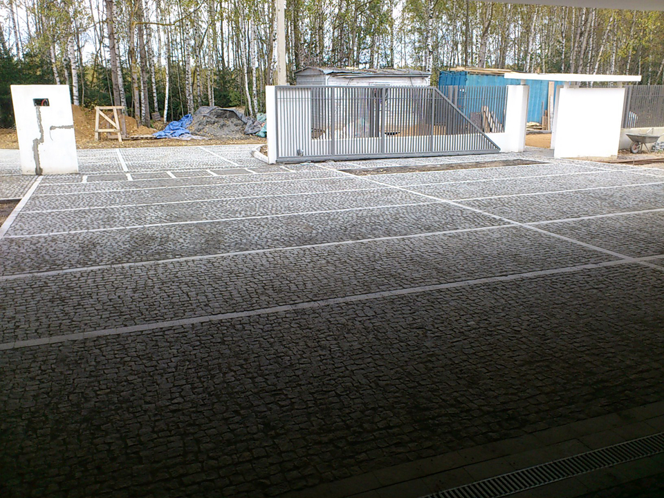 Колотая гранитная брусчатка 5х5х5 см от ГранВудСтрой